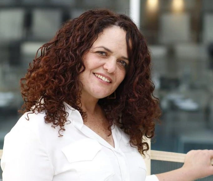 ענת באשיר במכללת פרס רחובות